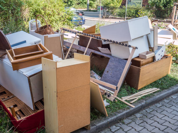 Best Junk Hauling Services  in Haysville, KS